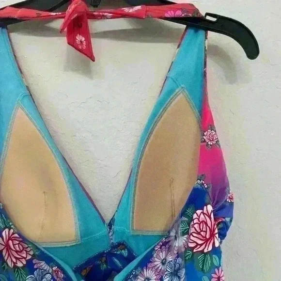 NWT Johnny Was Rainbow Color Blast Twist Keyhole
One Pc Swimsuit Sz M - Picture 12 of 12